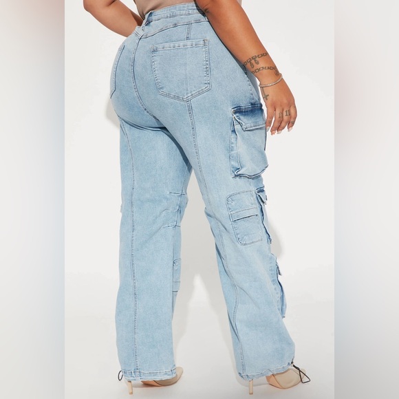 Fairfax High Rise Stretch Cargo Jeans - Light Wash - Picture 7 of 7